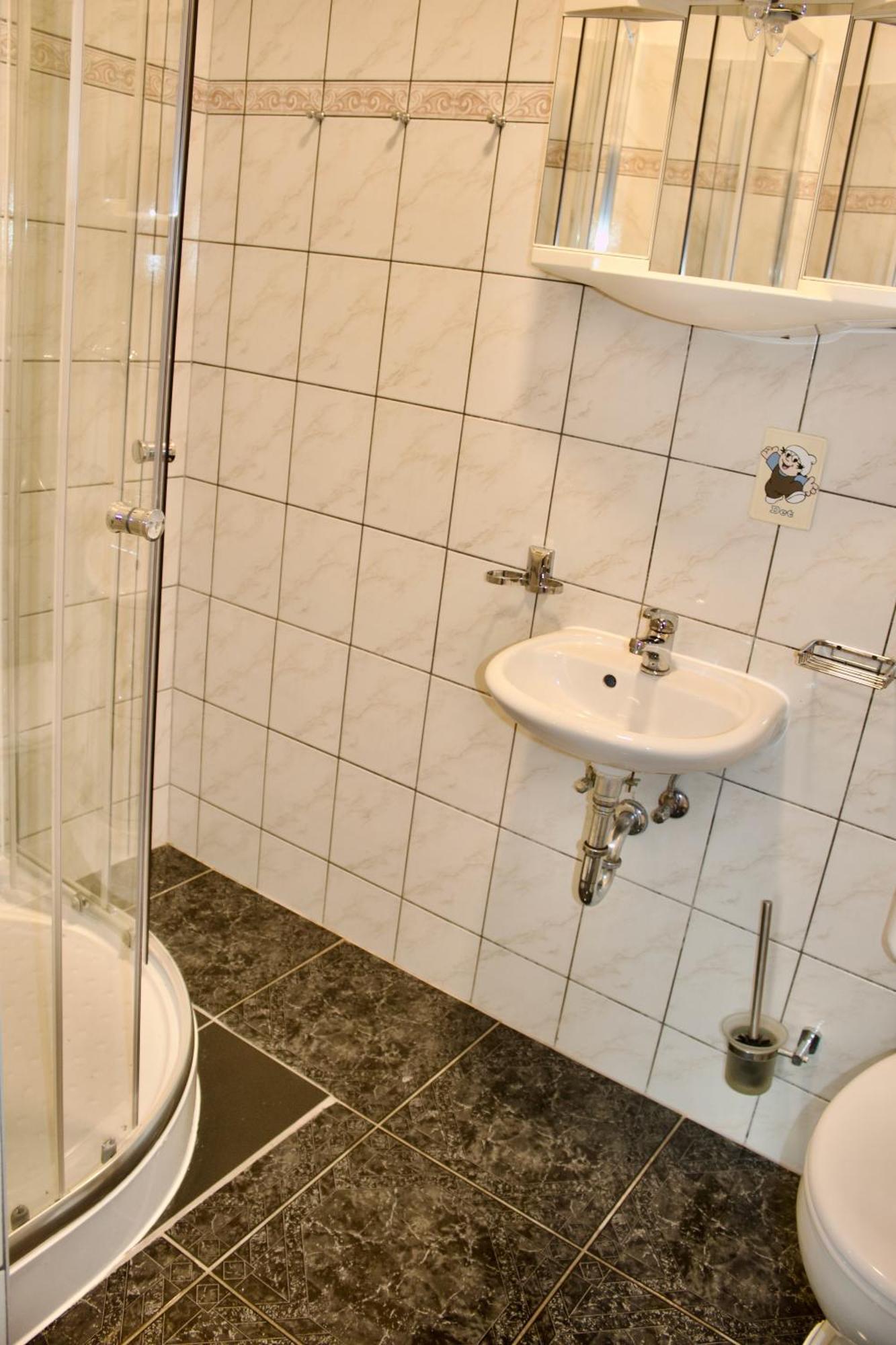 Strandvogtei Sellin - Fewo 5 - Sehr Zentrales Grosses Apartment Sellin (Rugen) Exterior foto